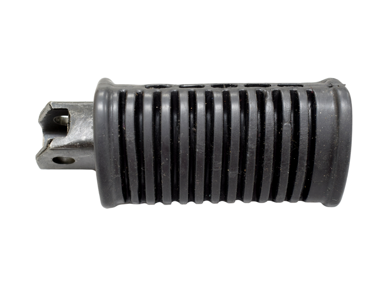 Reposapie Gsr 150 Suzuki Original (Delantero Izquierdo)